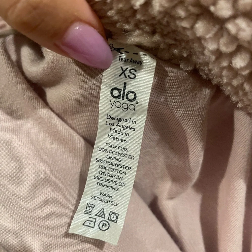 Alo Foxy Sherpa Jacket Mauve Pink XS - Picture 3 of 4